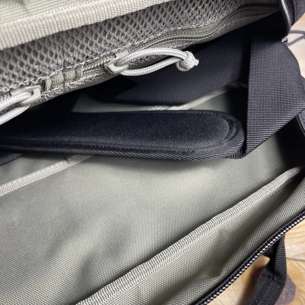 5.11 Tactical Overwatch Professional Briefcase Laptop Bag 56647ABR  Black